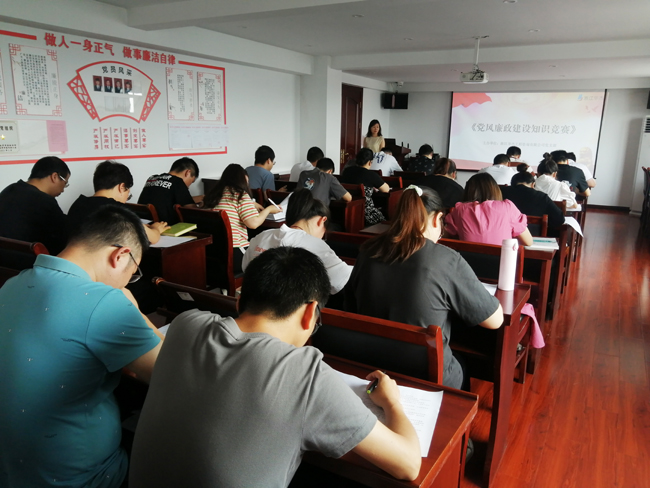 以考促學(xué)、以學(xué)促廉