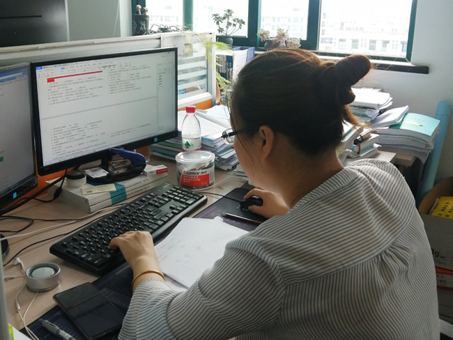 以考促學(xué)、以學(xué)促廉